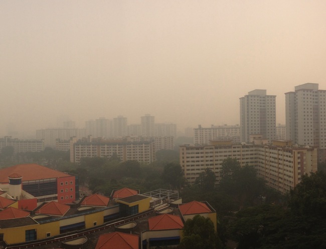 jimmy tan flickr @jimmytst - dense haze over singapore toa payoh(1)