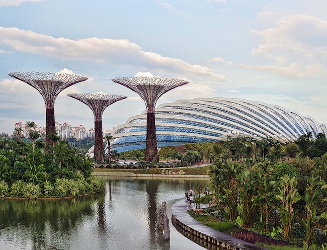 2 Gardens By The Bay